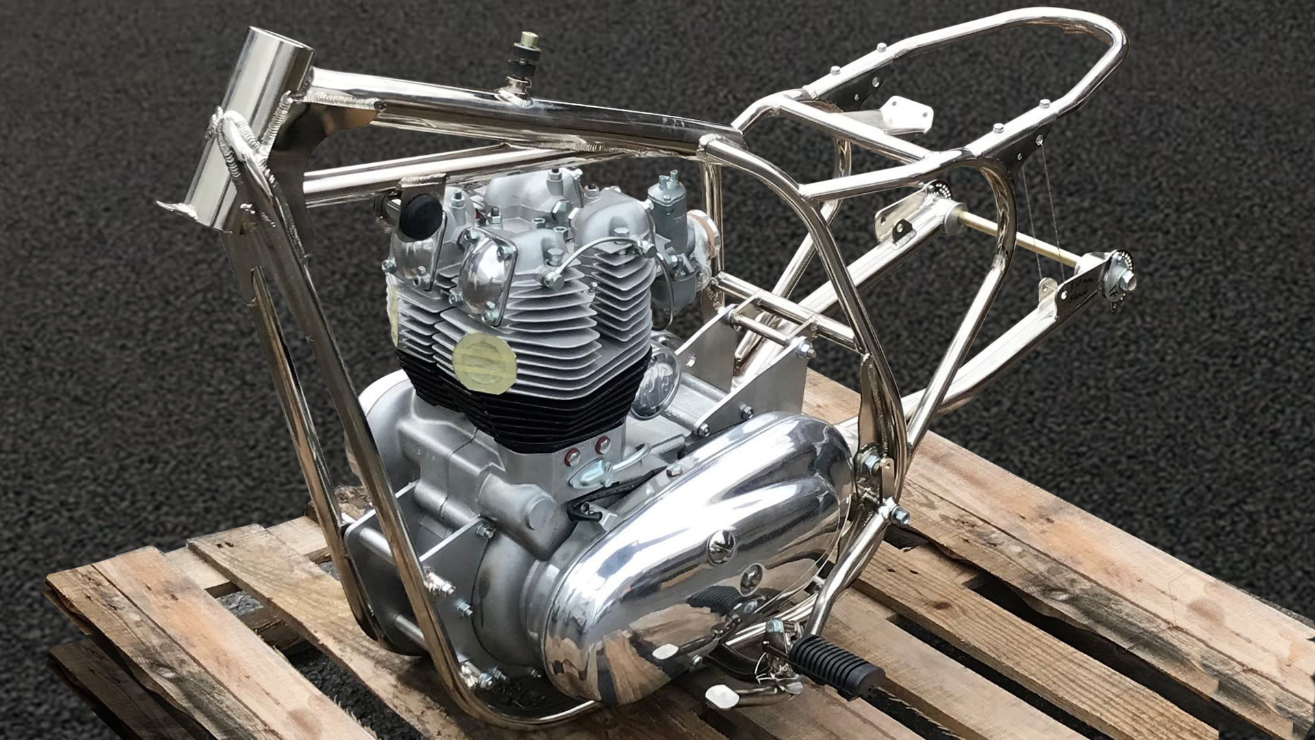Enfield 700 Intro